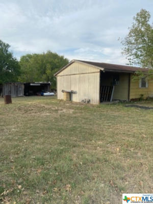 3124 PLANT RD, LULING, TX 78648, photo 4 of 18