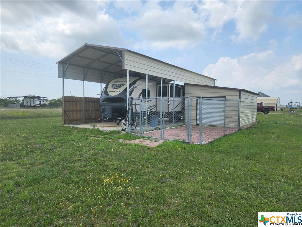 155 MULLET LN, PALACIOS, TX 77465, photo 1 of 19