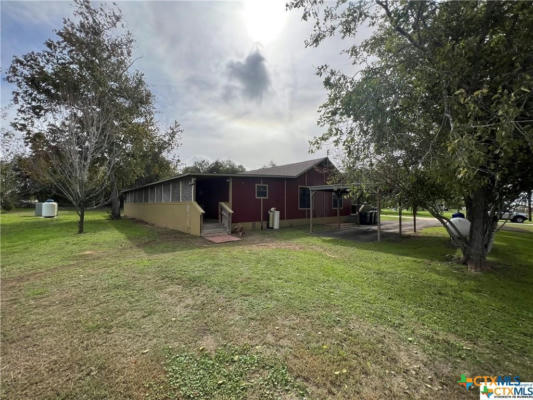 158 DOW LN, LULING, TX 78648, photo 4 of 37