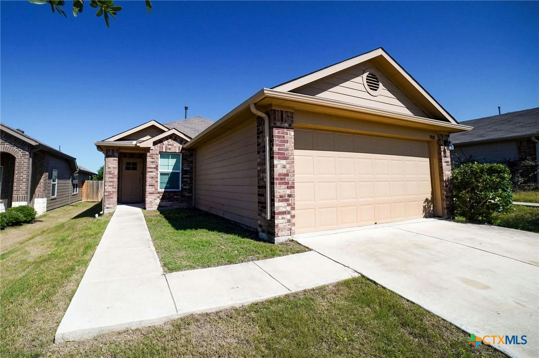 13924 HEYWOOD DR, PFLUGERVILLE, TX 78660, photo 1 of 27