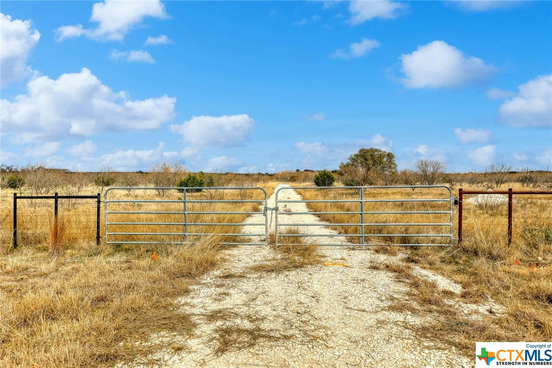 4220 W US HIGHWAY 190, LOMETA, TX 76853, photo 1 of 25