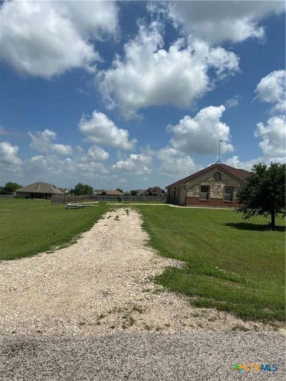 8407 SHAW RD, ROGERS, TX 76569, photo 1 of 21