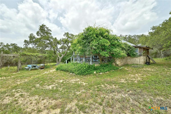 846 PLAINVIEW RD, WIMBERLEY, TX 78676, photo 4 of 45