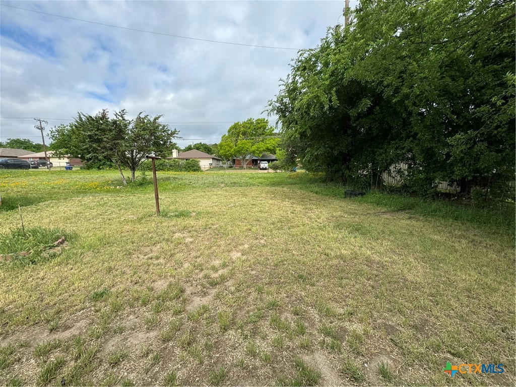 810 N 3RD ST, COPPERAS COVE, TX 76522, photo 1 of 2