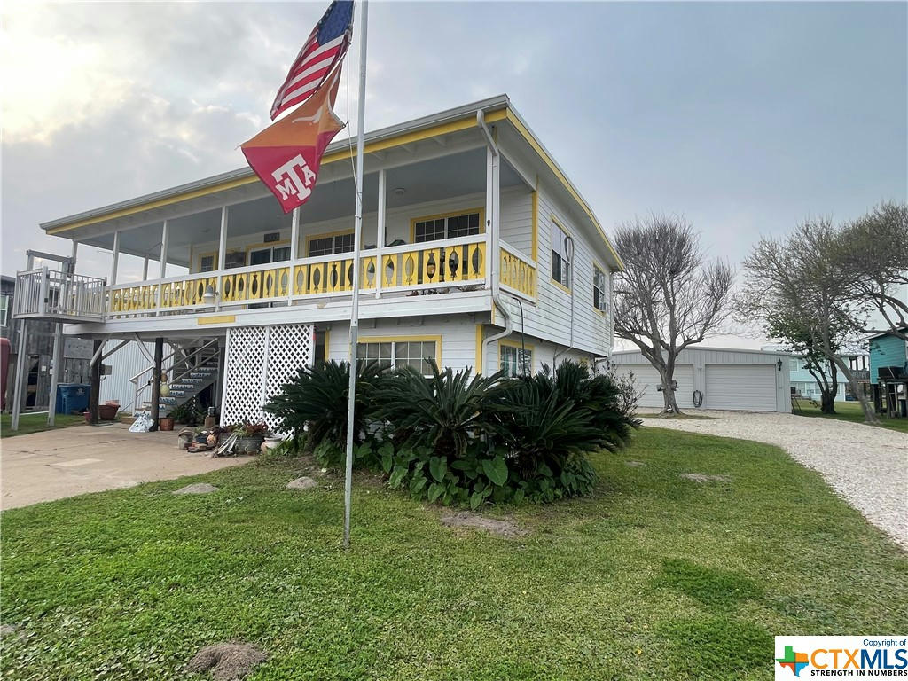 506 W MAPLE ST, PORT O'CONNOR, TX 77982, photo 1 of 42