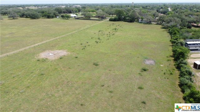 1046 US HIGHWAY 59 S, GOLIAD, TX 77963, photo 2 of 39