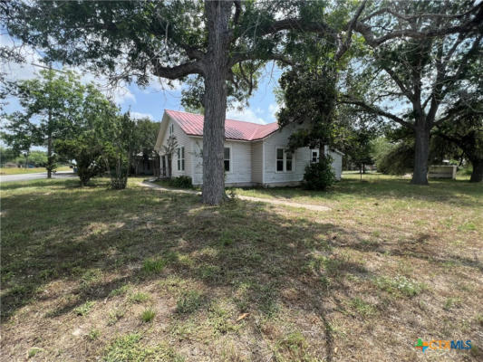 1601 N MADISON AVE, BEEVILLE, TX 78102 - Image 1