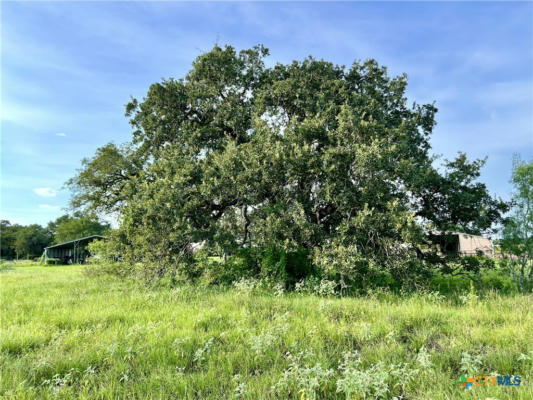 6031 COUNTY ROAD 427, STOCKDALE, TX 78160 - Image 1