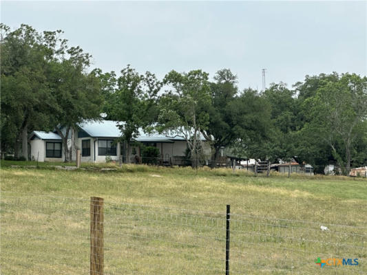 725 POST OAK ST, GOLIAD, TX 77963, photo 4 of 5