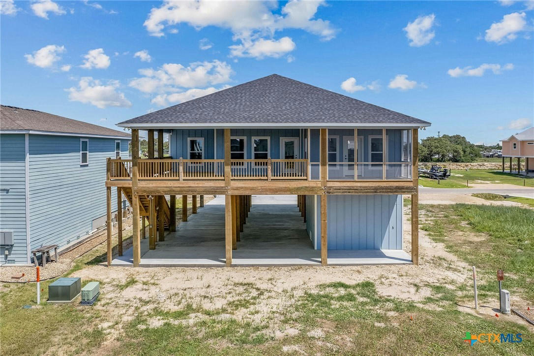 30 WHOOPING CRANE ST, PORT O'CONNOR, TX 77982, photo 1 of 48