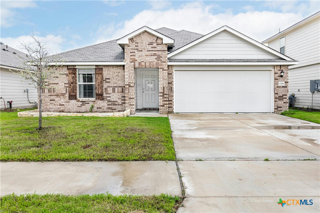 1104 ROSA PARKS DR, KILLEEN, TX 76543, photo 1 of 32