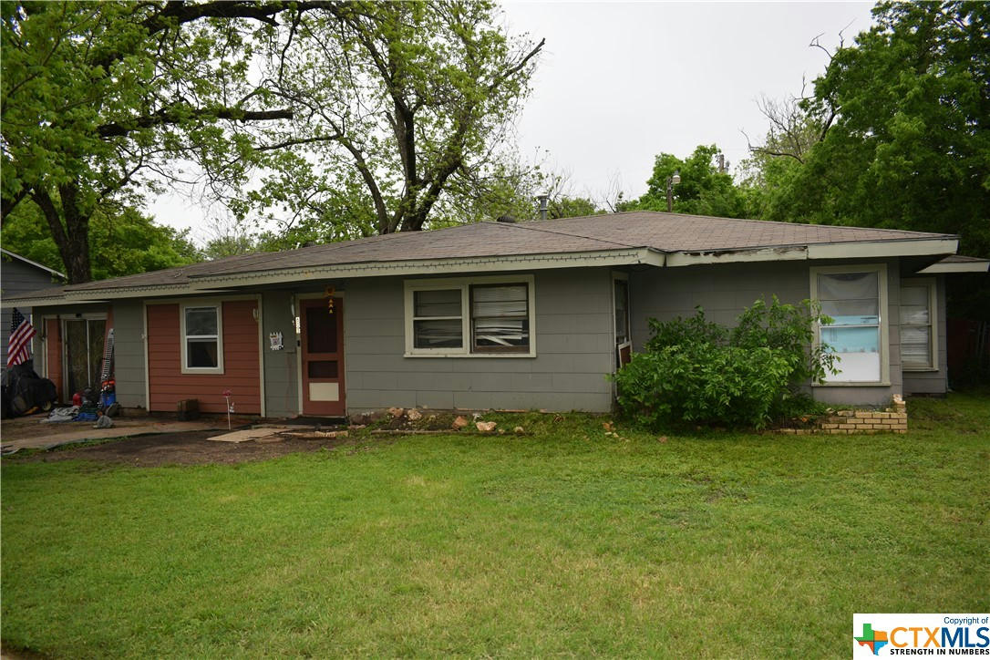 605 N 6TH ST, TEMPLE, TX 76501, photo 1 of 2