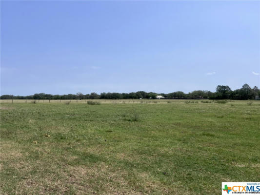 1046 US HIGHWAY 59 S, GOLIAD, TX 77963, photo 5 of 39
