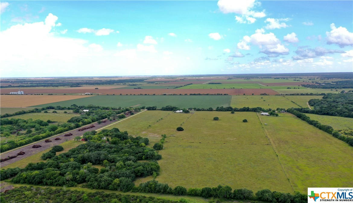 4102 COUNTY ROAD 384, LOUISE, TX 77455, photo 1 of 45