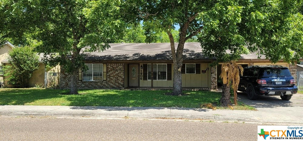 1805 LEARY LN, VICTORIA, TX 77901, photo 1 of 18