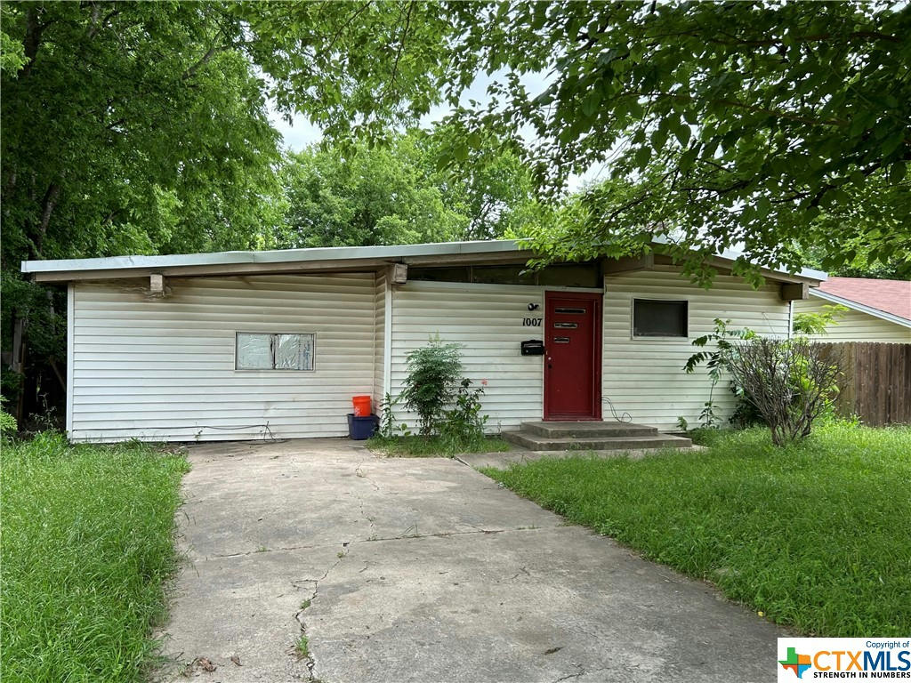 1007 N 17TH ST, TEMPLE, TX 76501, photo 1 of 10